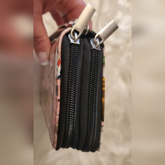 Marilyn Monroe Fashion Wristlet Wallet NWT - Picture 7 of 7